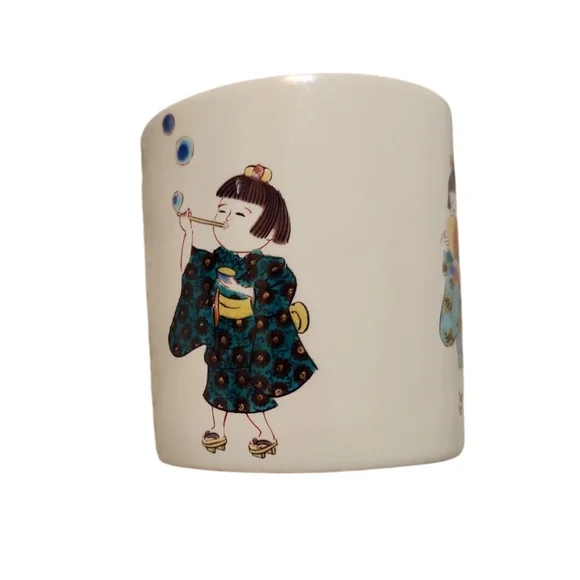 Cute Small Teacup Mug with Japanese Child at Play Design - Picture 3 of 5